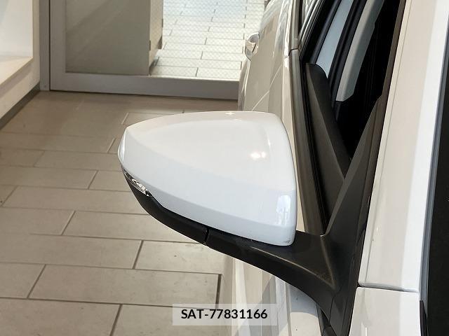 VolksWagen POLO 2021-07 8318098-26