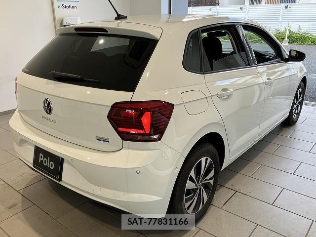 VolksWagen POLO 2021-07 8318098-2