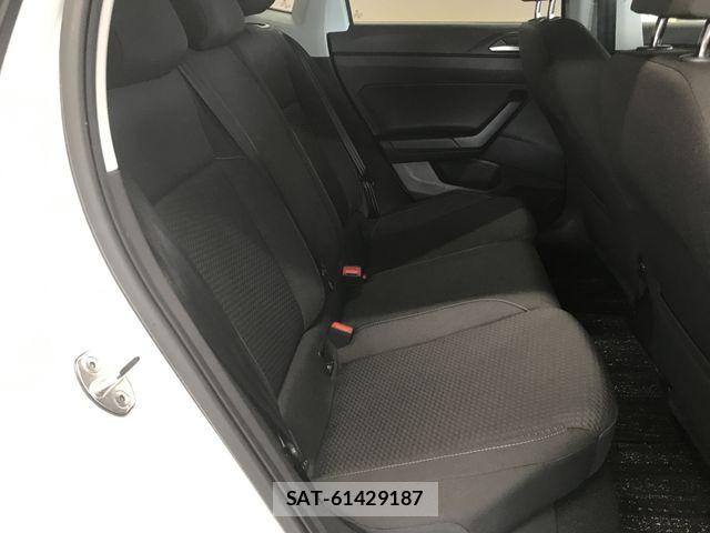 VolksWagen POLO 2020-08 8318103-15