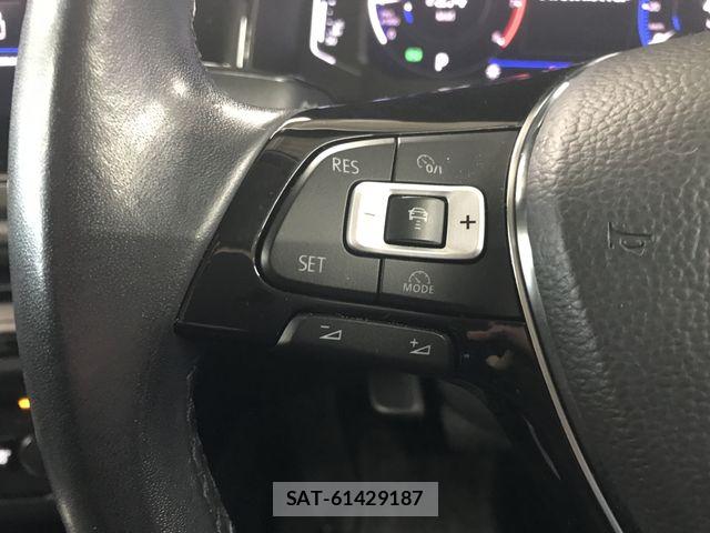 VolksWagen POLO 2020-08 8318103-27