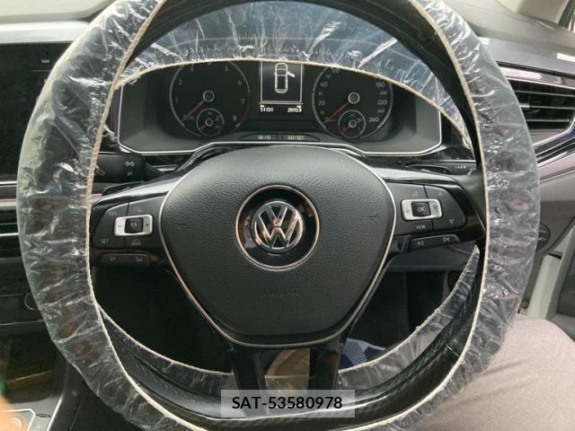 VolksWagen POLO 2018-12 8318101-9