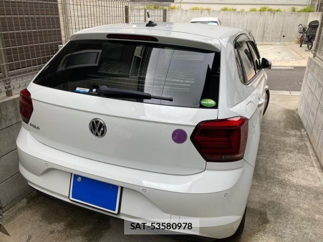 VolksWagen POLO 2018-12 8318101-1