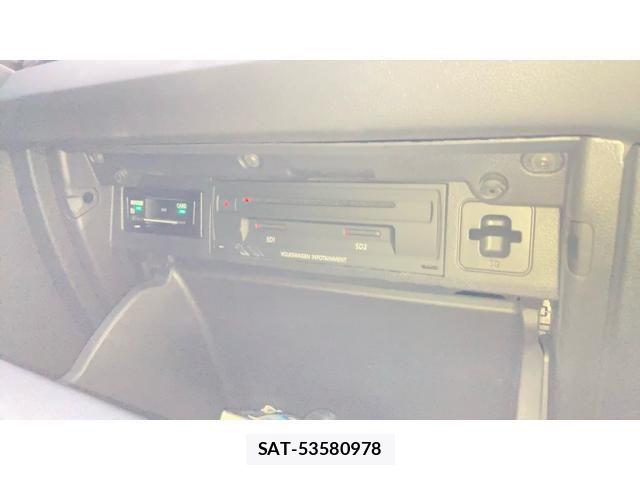VolksWagen POLO 2018-12 8318101-20