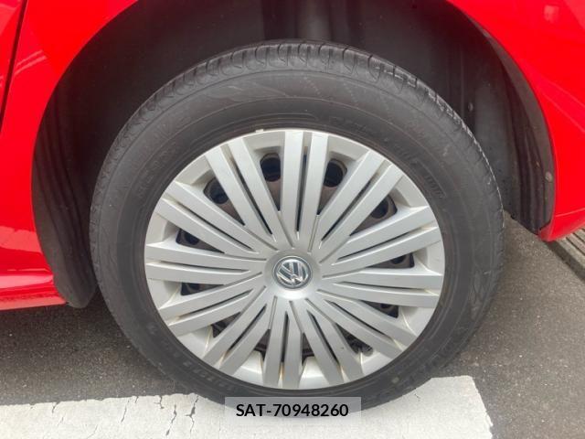 VolksWagen POLO 2015-11 8338029-7