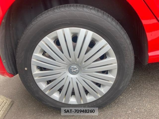 VolksWagen POLO 2015-11 8338029-8