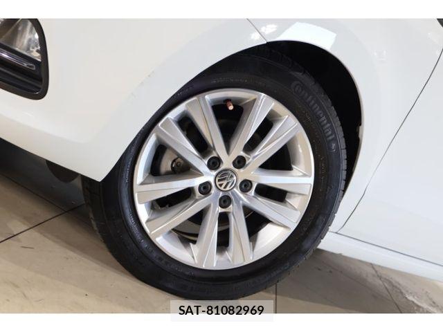 VolksWagen POLO 2017-11 8338513-13