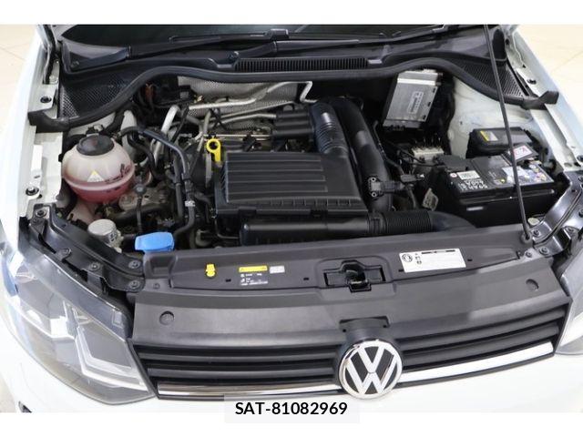VolksWagen POLO 2017-11 8338513-16
