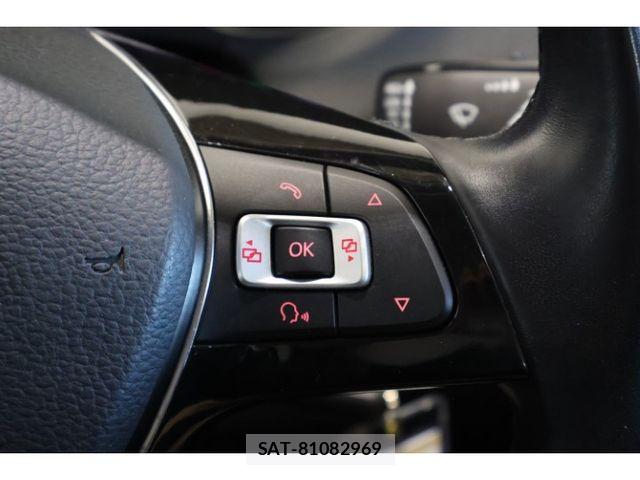 VolksWagen POLO 2017-11 8338513-19
