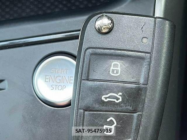 VolksWagen POLO 2019-12 8337902-6