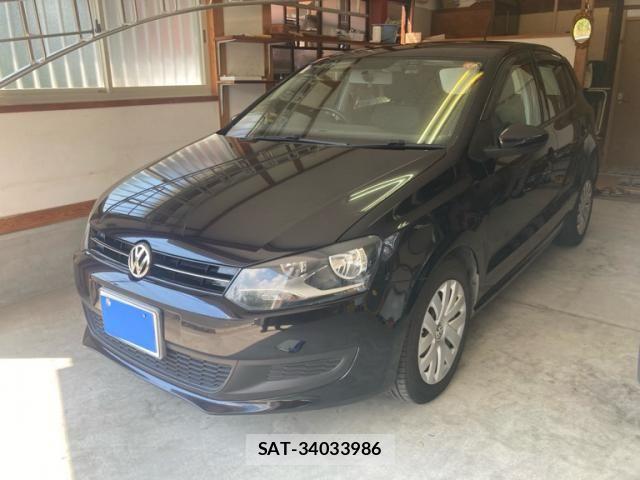 VolksWagen POLO 2014-01 8338514-2
