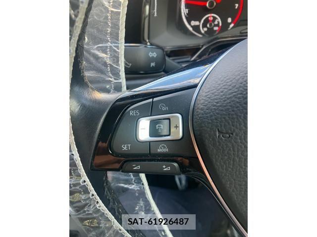 VolksWagen POLO 2021-10 8338511-11