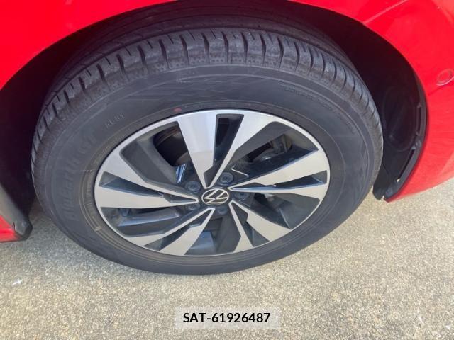 VolksWagen POLO 2021-10 8338511-7