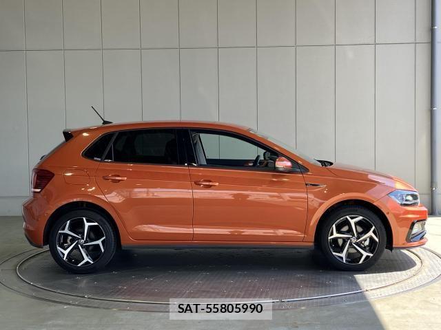 VolksWagen POLO 2021-12 8355895-29