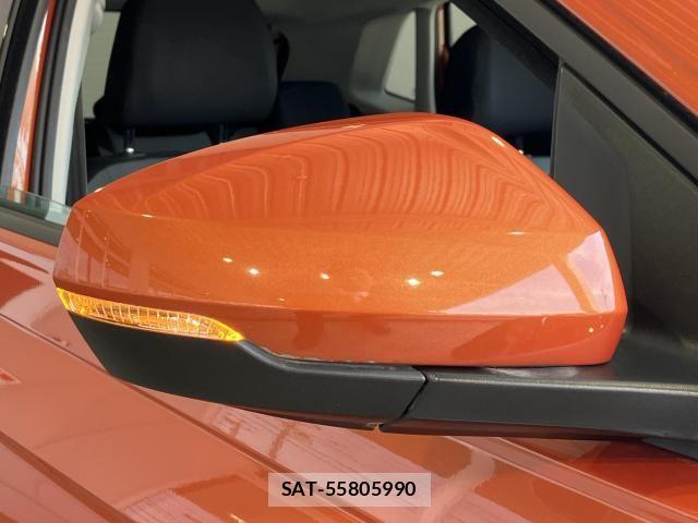 VolksWagen POLO 2021-12 8355895-4