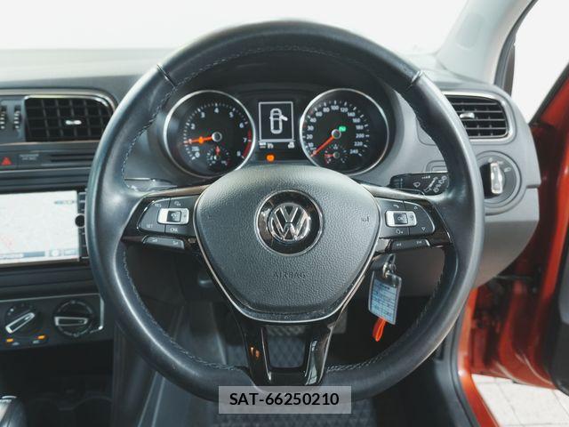 VolksWagen POLO 2015-06 8369753-11