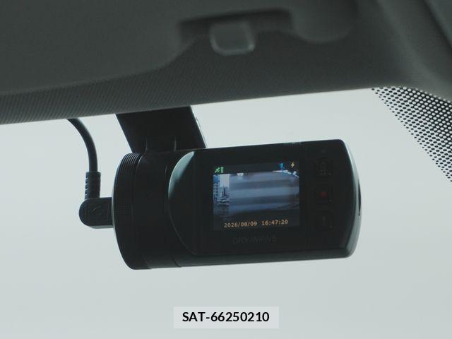 VolksWagen POLO 2015-06 8369753-18