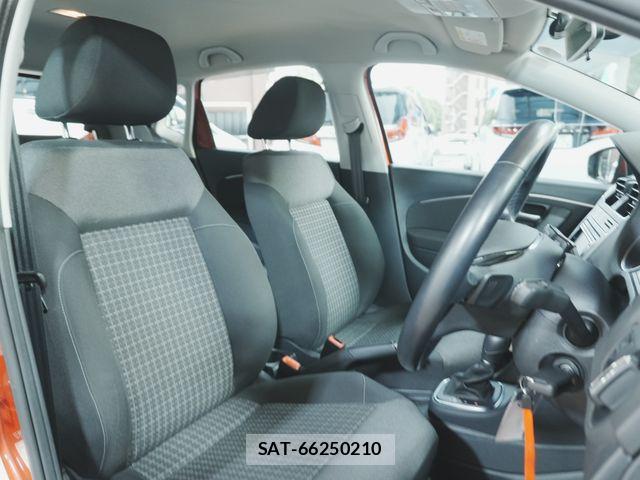 VolksWagen POLO 2015-06 8369753-20