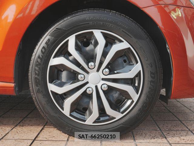 VolksWagen POLO 2015-06 8369753-26