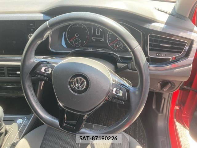 VolksWagen POLO 2018-03 8369751-13