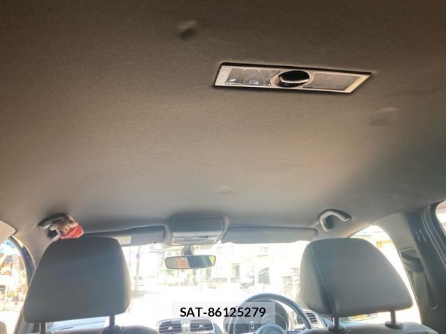 VolksWagen POLO 2015-08 8369755-14