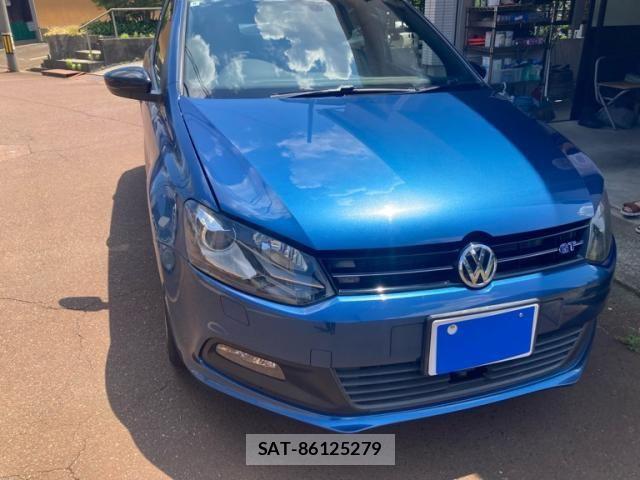 VolksWagen POLO 2015-08 8369755-2
