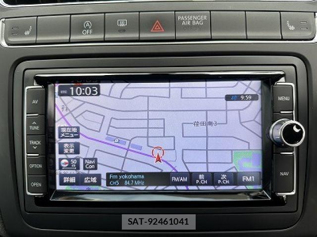 VolksWagen POLO 2016-05 8369750-7