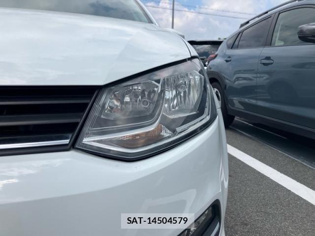 VolksWagen POLO 2015-09 8369754-7