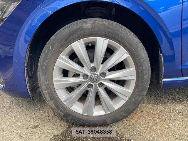 VolksWagen POLO 2019-07 8369752-7
