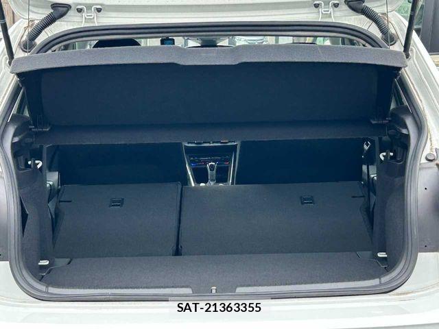 VolksWagen POLO 2024-02 8372386-19