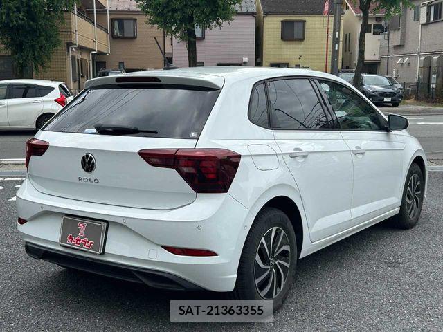 VolksWagen POLO 2024-02 8372386-25