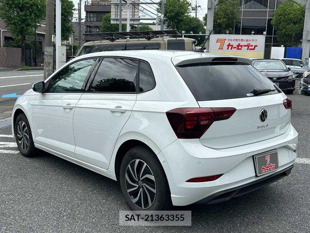 VolksWagen POLO 2024-02 8372386-27