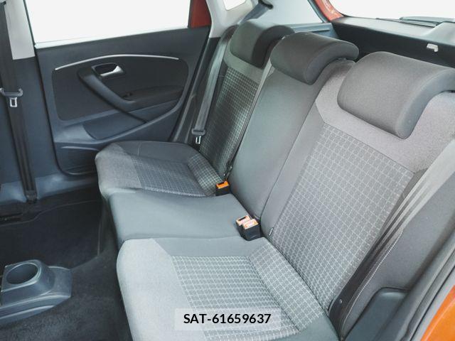 VolksWagen POLO 2015-06 8415859-22