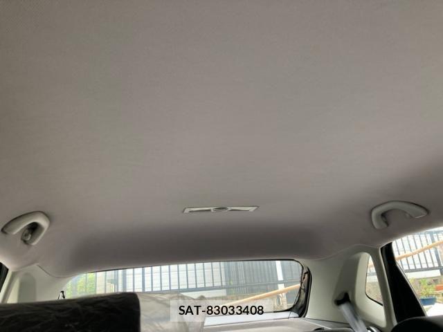 VolksWagen POLO 2010-12 8415862-23