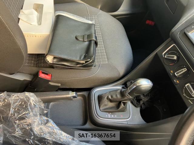 VolksWagen POLO 2014-12 8415863-17