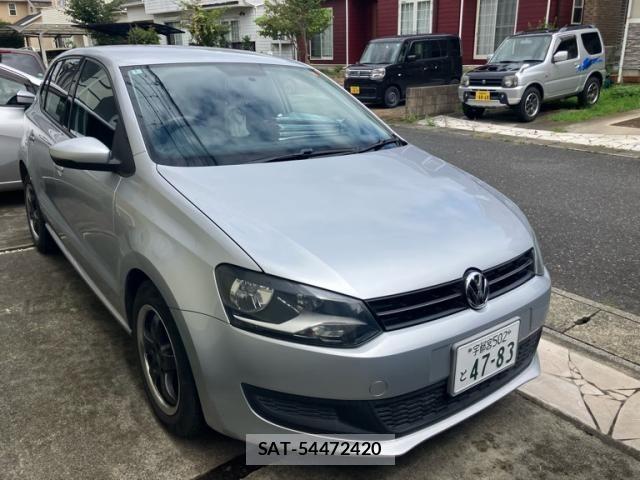 VolksWagen POLO 2012-03 8438945-1