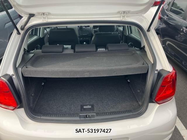 VolksWagen POLO 2011-08 8439108-20