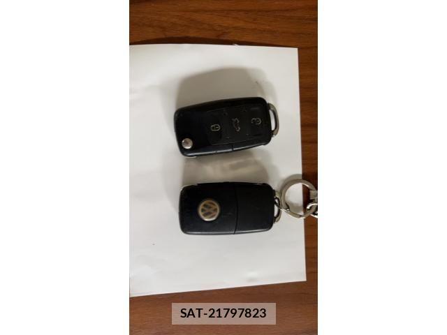 VolksWagen POLO 2009-05 8458774-12