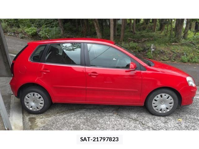 VolksWagen POLO 2009-05 8458774-3