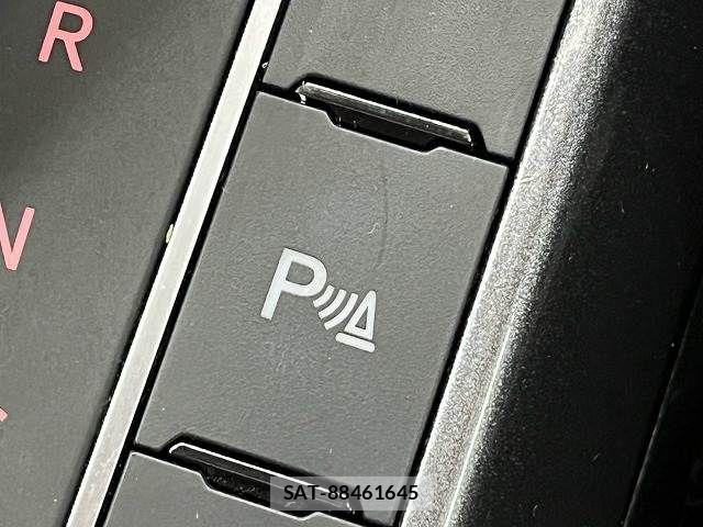 VolksWagen POLO 2019-09 8486268-9