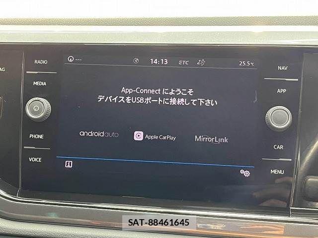 VolksWagen POLO 2019-09 8486268-4