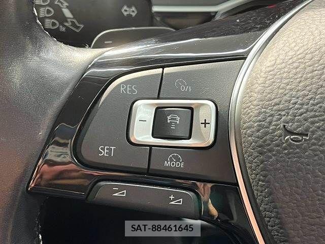 VolksWagen POLO 2019-09 8486268-7