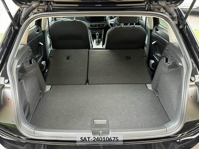 VolksWagen POLO 2023-03 8486267-12