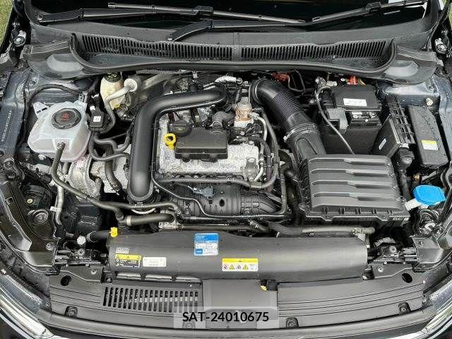 VolksWagen POLO 2023-03 8486267-13