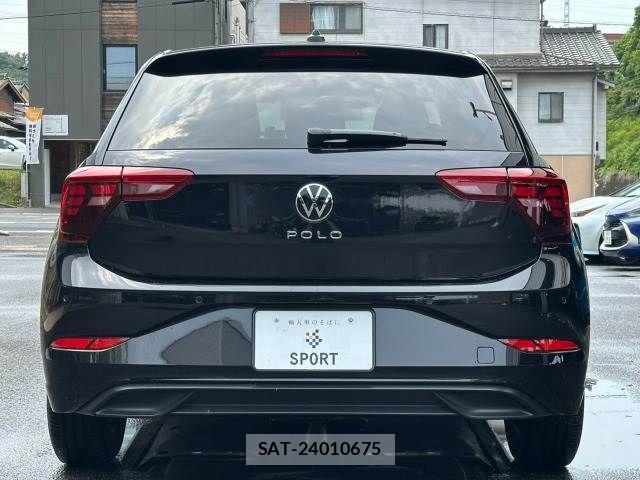 VolksWagen POLO 2023-03 8486267-15