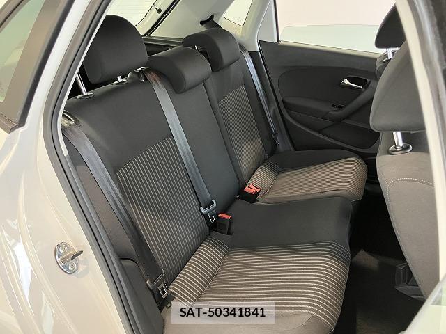 VolksWagen POLO 2013-12 8528226-10