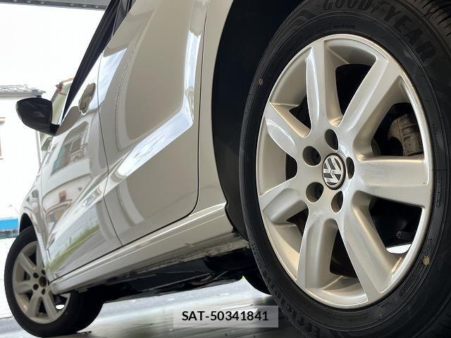 VolksWagen POLO 2013-12 8528226-12