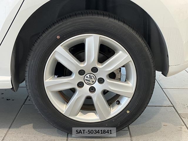 VolksWagen POLO 2013-12 8528226-19