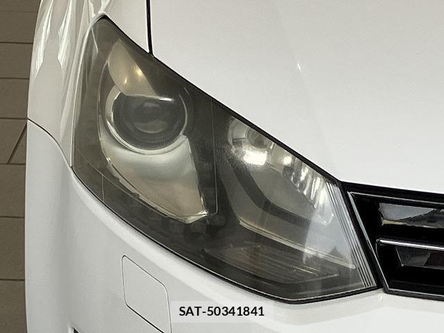 VolksWagen POLO 2013-12 8528226-28