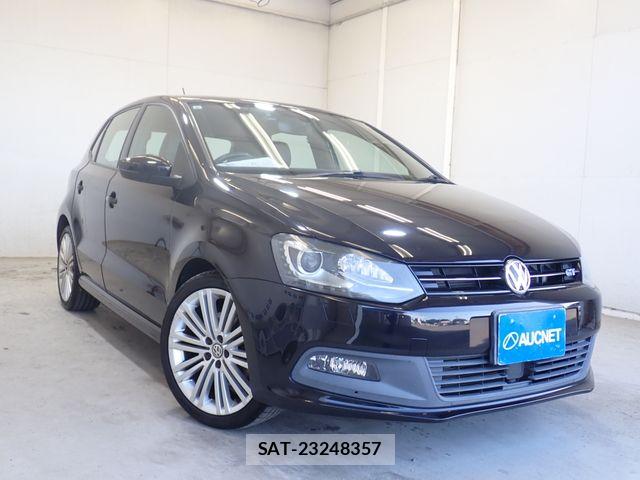 VolksWagen POLO 2015-08 8528223-0
