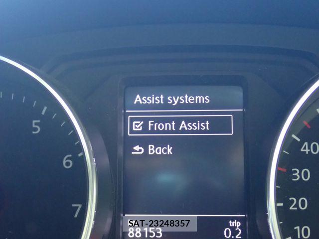 VolksWagen POLO 2015-08 8528223-17
